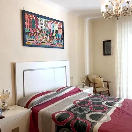 With 4 Bedrooms In With Balcony